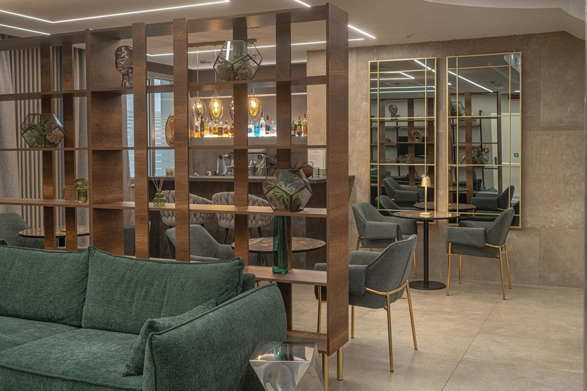 רימיני Club Meeting Hotel מראה חיצוני תמונה