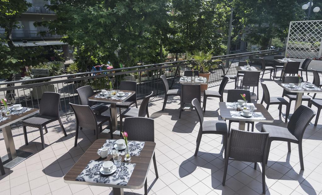 רימיני Club Meeting Hotel מראה חיצוני תמונה