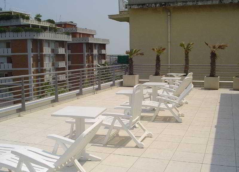 רימיני Club Meeting Hotel מראה חיצוני תמונה