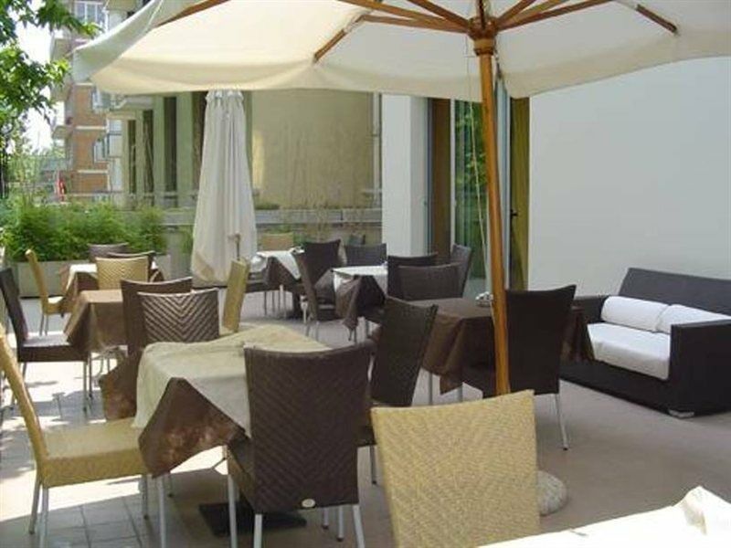 רימיני Club Meeting Hotel מראה חיצוני תמונה